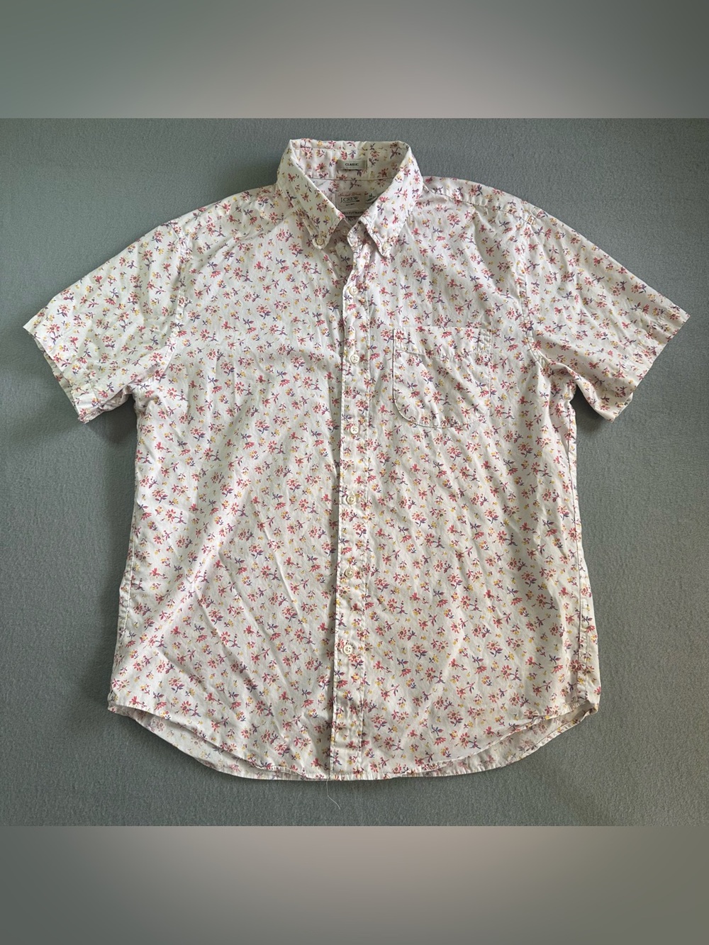 J. Crew Short Sleeve Button Down Shirt All Over Floral Print Men’s Medium Cotton